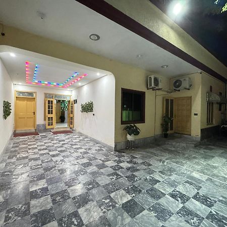 Hotel Royal Executive Residency Islamabad Esterno foto